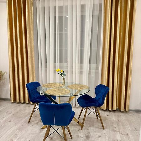 Luxury Apartment In Bratislava Exteriör bild